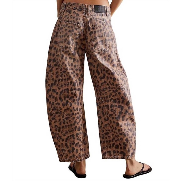 28 LONG We The Free People Good Luck Printed Barrel Jeans Cheetah Leopard Animal - Picture 9 of 13
